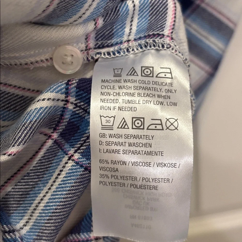 Feminine Flannel top - Picture 4 of 8